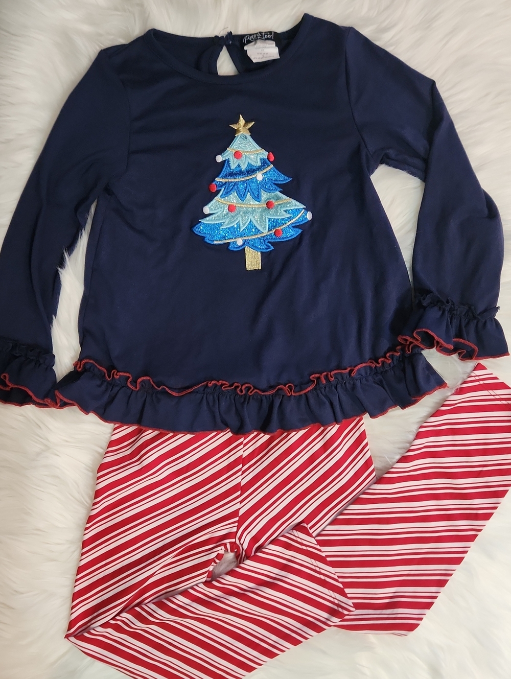 2pc Christmas Outfit - Brand: Rare Too - Girls Size 5